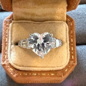 925 Sterling Silver Lab Grown Diamond Ring size 6.5